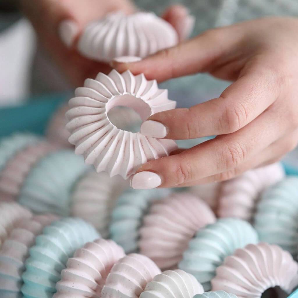 sultan ring cookies - Perfect Sultane Meringue Mold