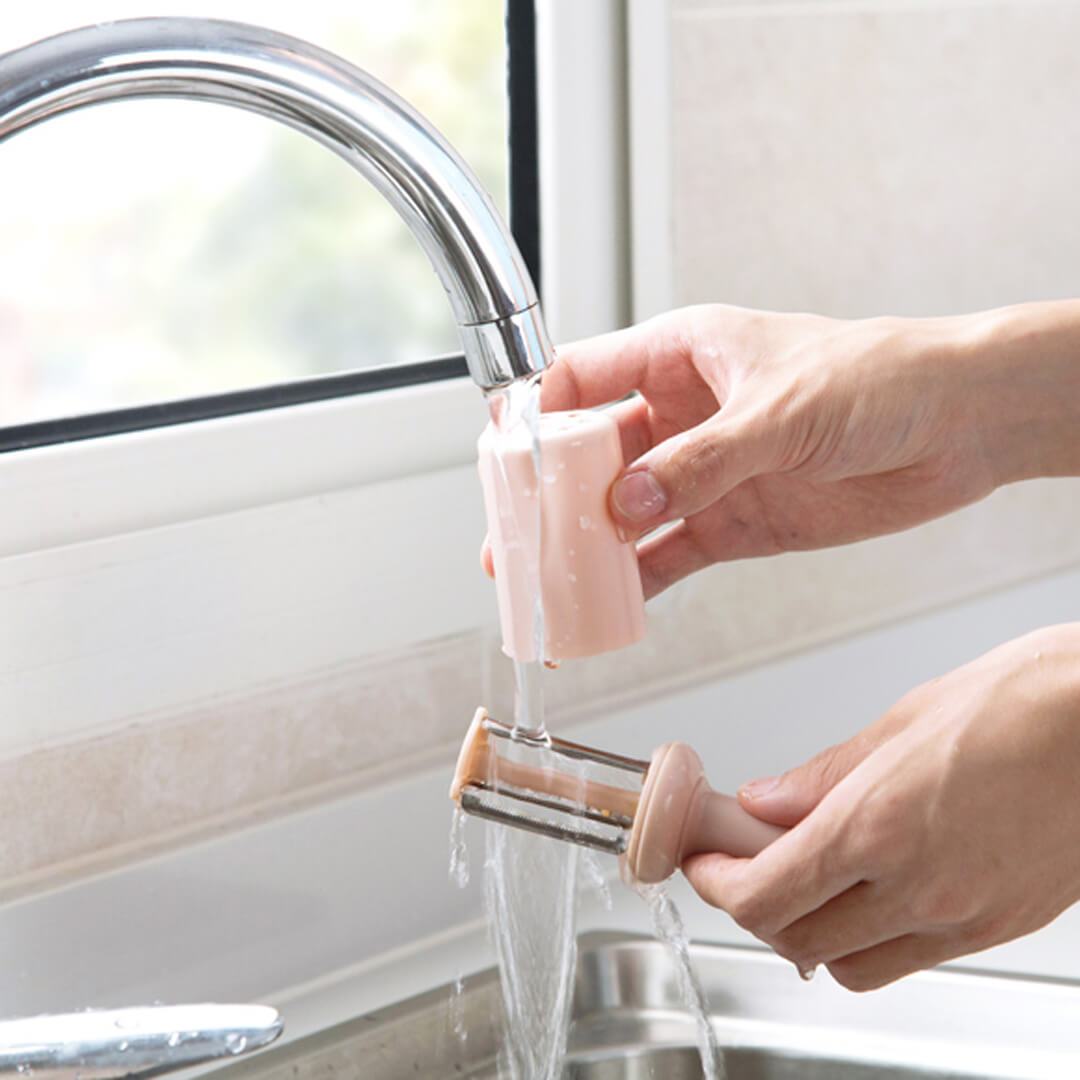 Three Blade Fruit and Veggie Peeler 3 in 1 multipurpose peeler wash